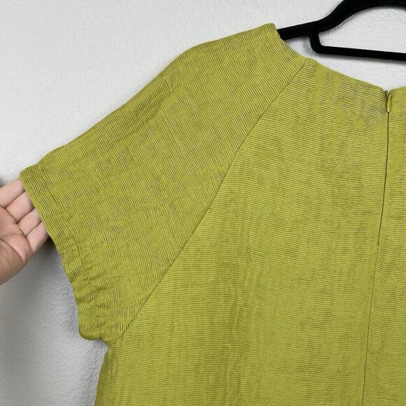 ELK Women's 8 Chartreusse Short Sleeve Textured Blouse Shirt Ribbed Career Green - Picture 13 of 16